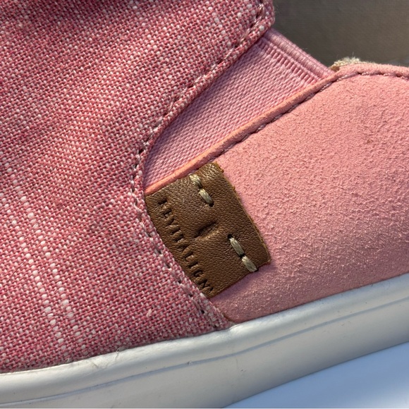 EUC - REVITALIGN Women's Esplanade Canvas Sneaker in PINK (no insole) US 10 - Picture 9 of 12